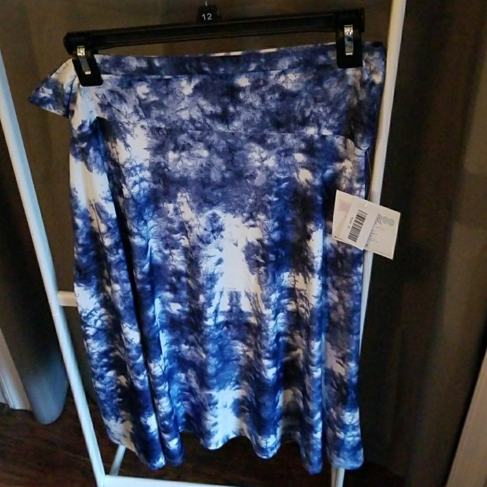 Azure skirt